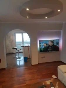 ремонт на хол на къща петаj
